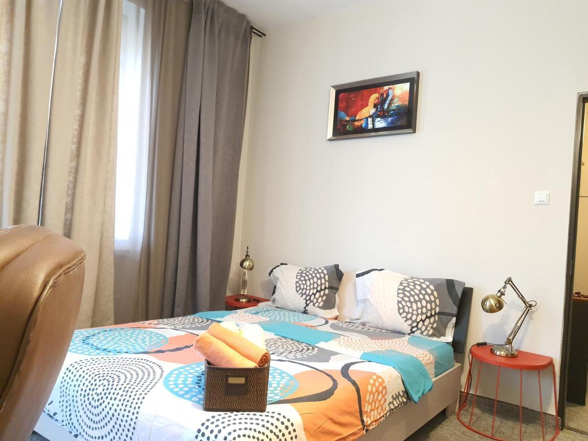 Global Downtown Apartments - Universitate - Calea Victoriei Букурещ Екстериор снимка